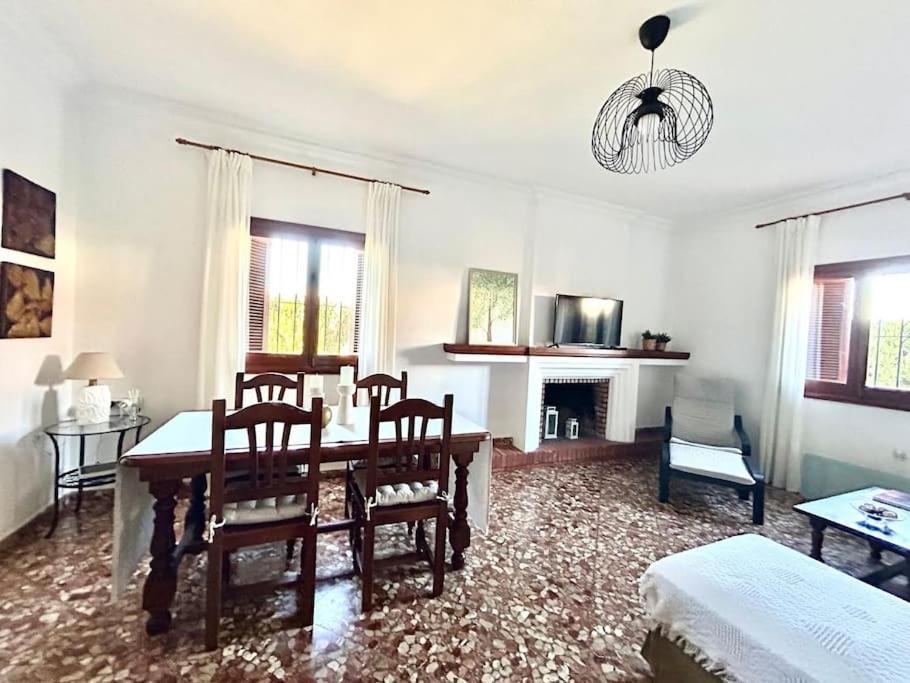 Hispalis Villa En マタラスカニャス エクステリア 写真